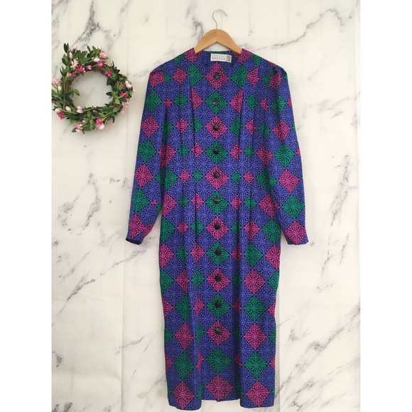 Adrianna Papell Dresses & Skirts - ❤️{3/$25} VTG Adrianna Papell 100% Silk Dress